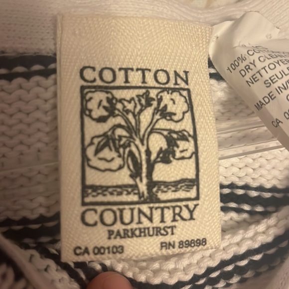 Vintage White Lighthouse Sweater - Picture 4 of 4